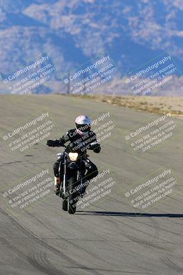 media/Jan-08-2022-SoCal Trackdays (Sat) [[1ec2777125]]/Turn 10 Backside (930am)/